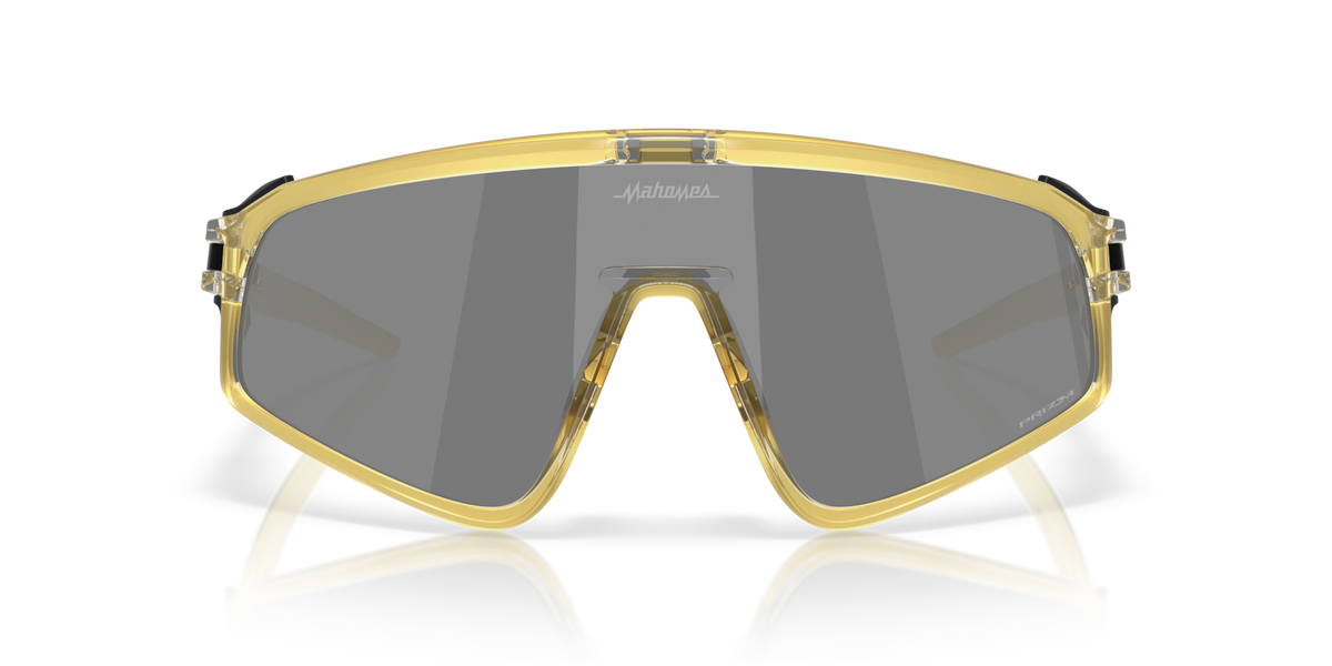 Oakley OO9404 Latch™ Panel Patrick Mahomes II Collection Sunglasses