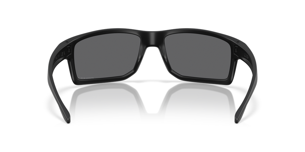 Oakley OO9470 Gibston XL Sunglasses