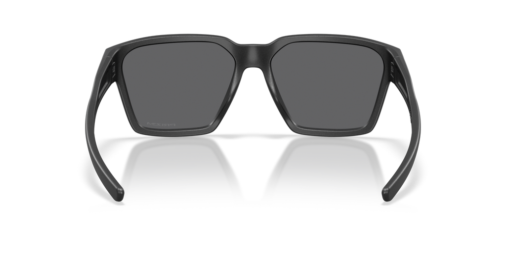 Oakley OO9497 Briza Sunglasses