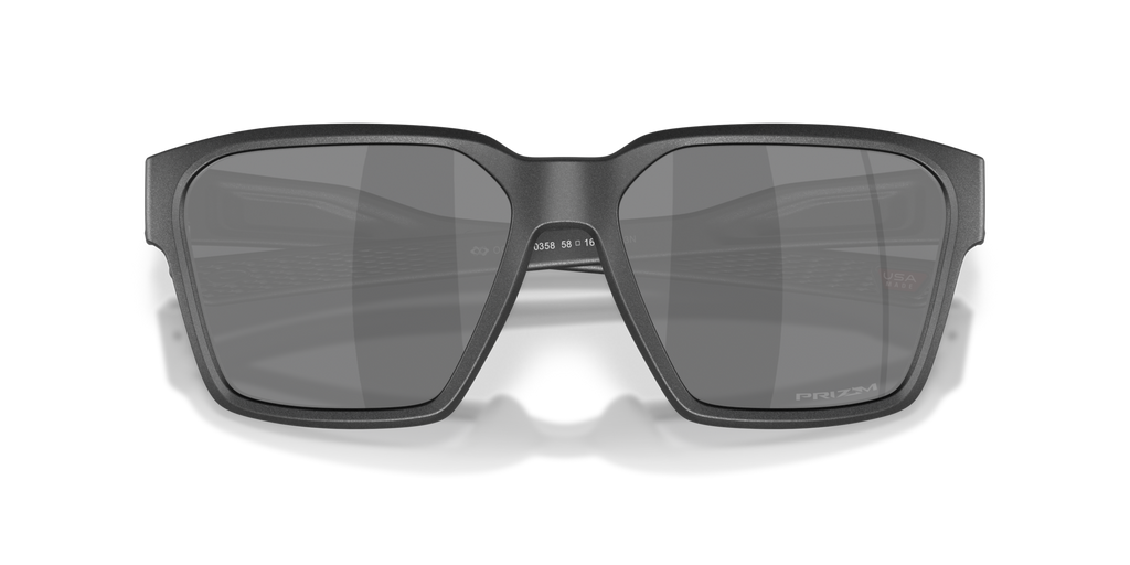 Oakley OO9497 Briza Sunglasses