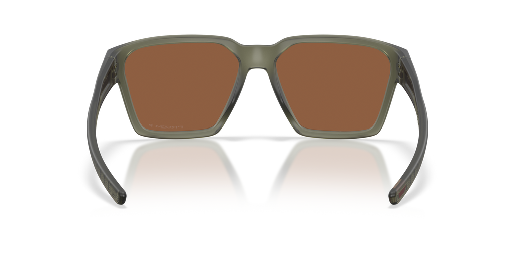 Oakley OO9497 Briza Sunglasses