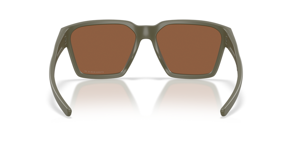 Oakley OO9497 Briza Latitude Collection Sunglasses