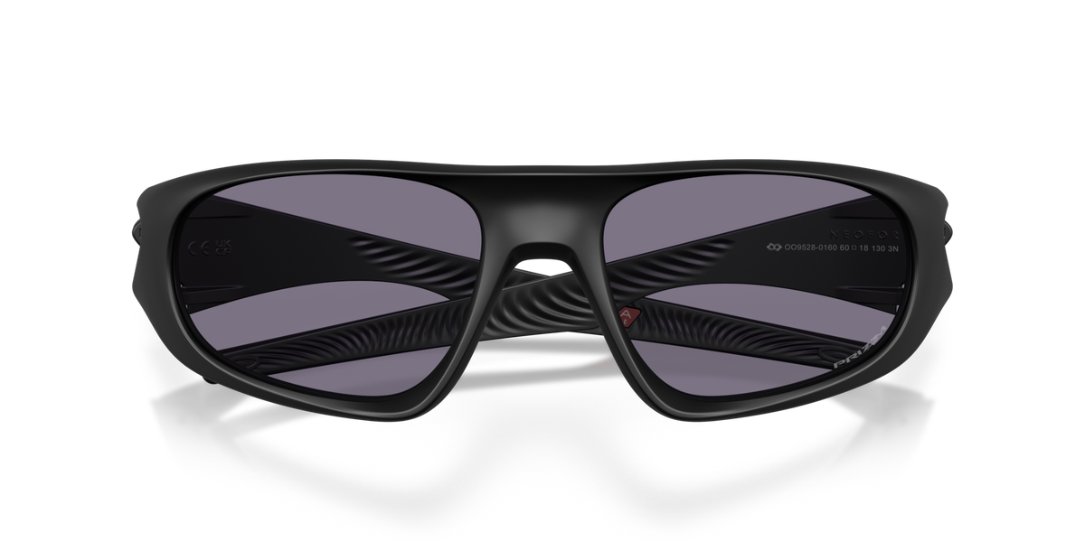 Oakley OO9528 Neoforma Sunglasses